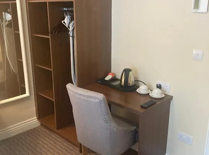 Mcnulty'S Guest House